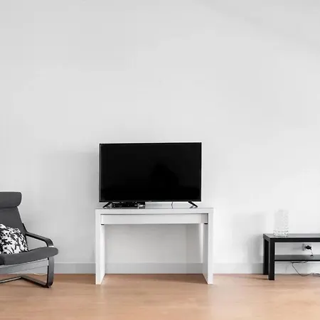 Appartement Lovely 2-Br Flat W/Terrace Near Time Out Market